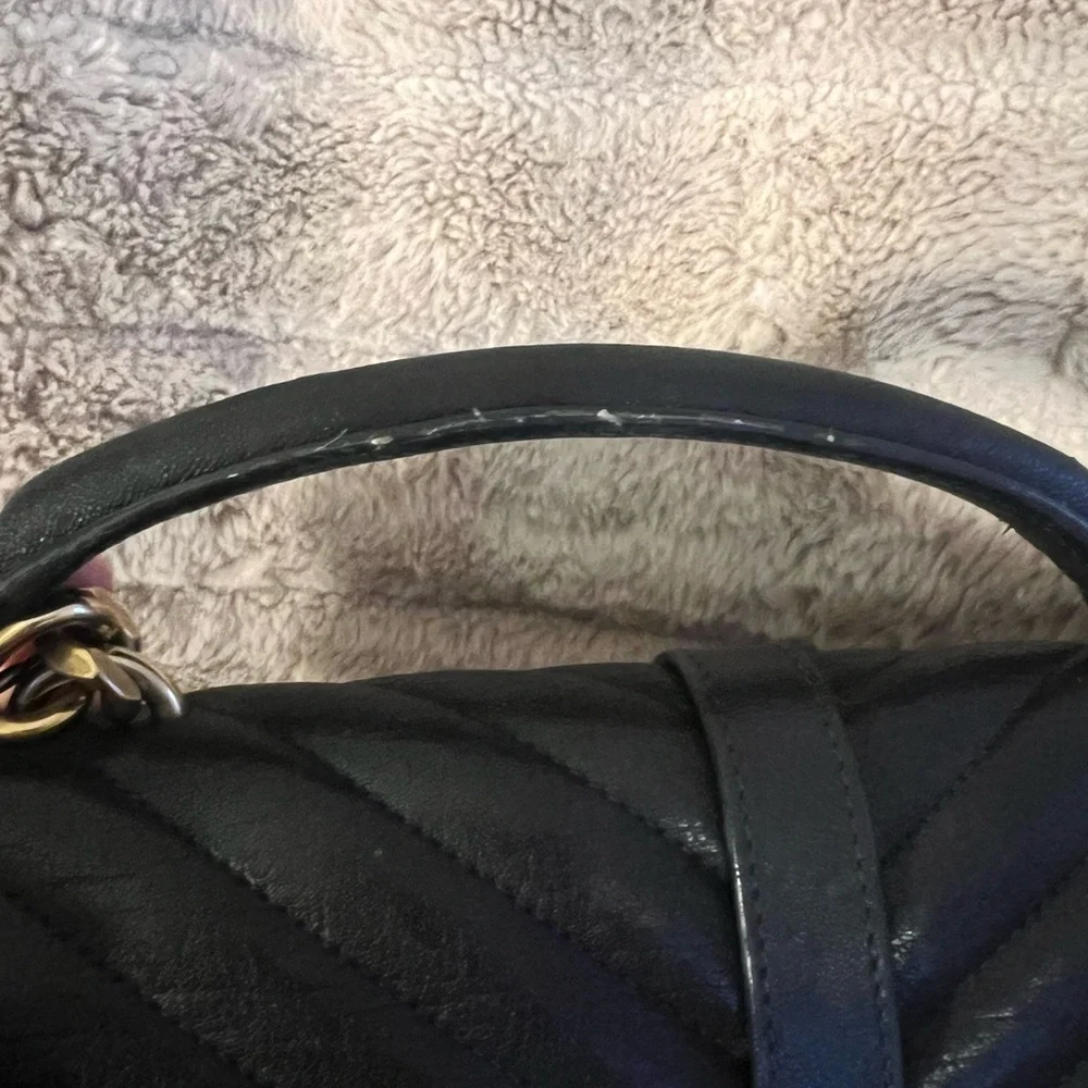 Saint Laurent Black Quilted Leather Shoulder Bag with Gold Hardware - Picture 9 of 15